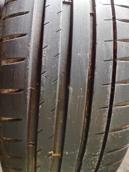 Prodám Sadu pneu 225/45/19 Michelin - 4