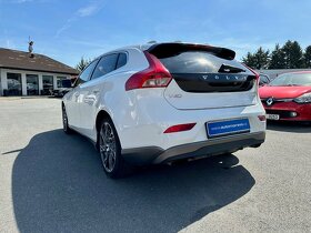 Volvo V40 T4 PERFORMANCE - CZ - 4