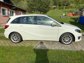 Mercedes-Benz B200 CDI 4Matic - 4