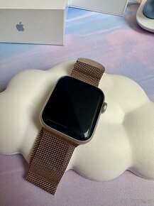 Apple Watch SE 40mm Stříbrný hliník - zánovní - 4