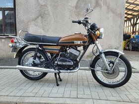 Yamaha RD 250 - 4