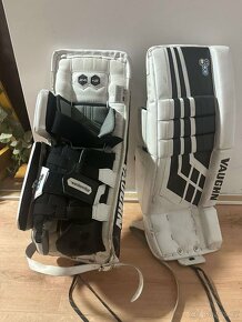 Betony Vaughn 24+2 , brusle Bauer 34, kalhoty CCM Junior M - 4