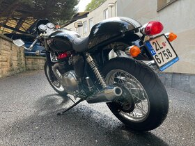 Triumph Thruxton 900 - 4