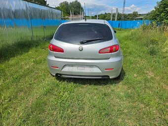 Rozprodám Alfa Romeo 147 facelift 1.6 twin spark - 4