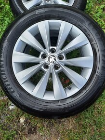 Alu kola 5x112 originál Škoda Karoq 205/60 R16 - 4