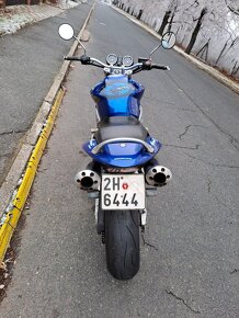 Honda Hornet CB900F - 4