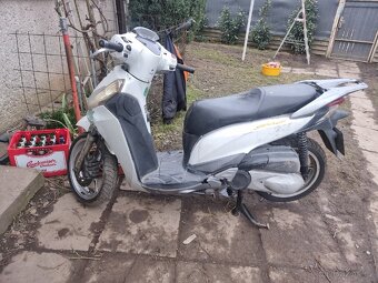 Honda SH 300 rv 2012 - 4