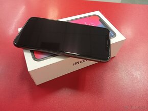 Apple iPhone X 64GB - 4