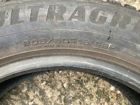 2ks zimní pneu 205/60/16 GOODYEAR Ultragrip 9 - vzorek 6mm - 4