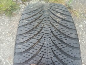 Pneu 225/55/17, 7,5mm goodyear 1ks - 4