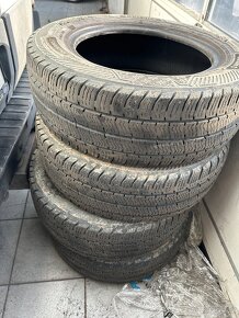 Barum zimní 215/65 R16 C - 4