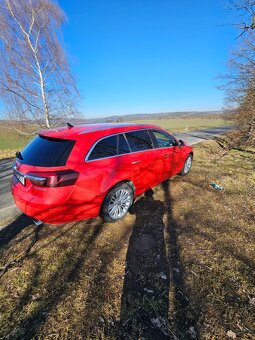 Opel Insignia - 4