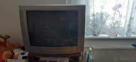 Starší TV Philips - úhlopříčka 70cm - 4