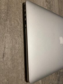 MacBook Pro Mid 2015 15” - 4