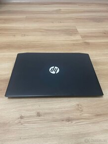 HP Pavilion Gaming Laptop 15 - 4