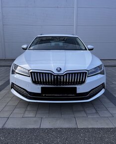 Škoda Superb III facelfit 1.5 TSI 110 KW DSG SPLATKY VŠEM - 4