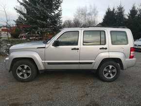 Jeep Cherokee 2.8 CRD 130kW, 4x4 MANUÁL, NOVÁ STK - 4