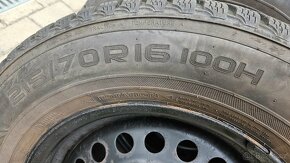 Zimní NOKIAN 215/70 R16 - 4