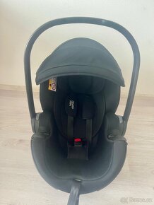 Britax Romer Baby Safe 5Z - 4