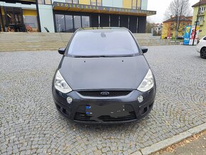 Ford S-MAX 2.2 TDCi Titanium - 4