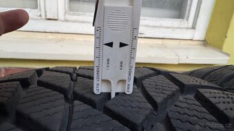 225/45 R17 zimní pneu matador - 4