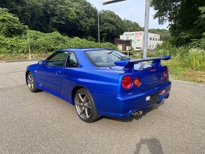 NISSAN SKYLINE R34 GT-R - 4