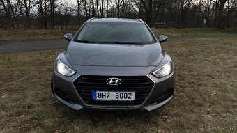 Hyundai i40 Combi /  1.7 CRDi 104kW - 4