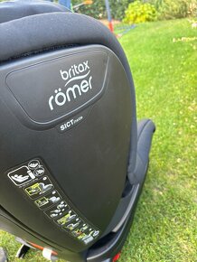 Britax Römer Trifix 2 i-Size - 4