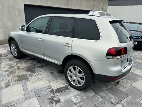 Vw Touareg 2.5Tdi 128kw TOP STAV koupeno ČR - 4