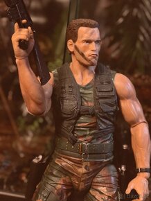 Neca Predator Alan "Dutch" Schaefer 1/4 - 46 cm - 4