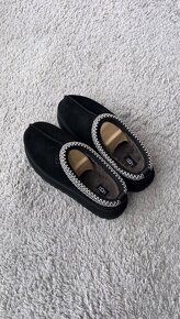 UGG Tazz Slipper Black (W) - 4