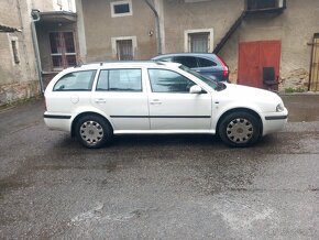 Škoda Octavia combi 1.9tdi 74kw Ambiente 2005 jen 159000km - 4