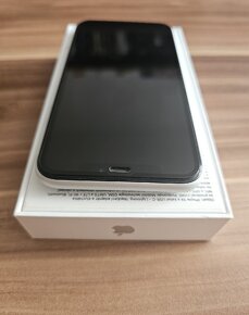 iPhone XR 128GB biely - 4