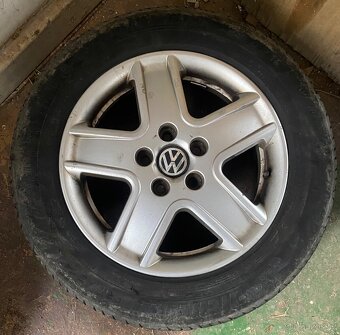 Alu R16 5x112 oreg Vw Sharan na slušných letních 205/55 R16 - 4