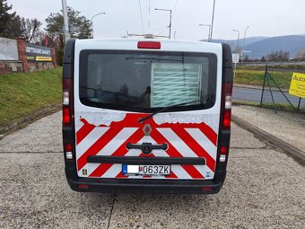 Renault Trafic Minibus 6-miestne - 4