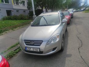 KIA ceed - 4