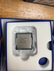 Intel i9 10900K 10/20 jader, Boost 5,2GHz,Socket 1200/Záruka - 4