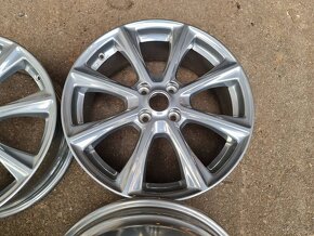 R18" Alu kola 4x108 7jx18 et47,5 - 4