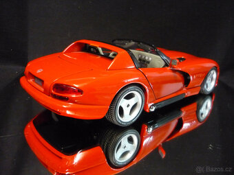 Dodge Viper RT/10 červený Bburago 1/18 - 4