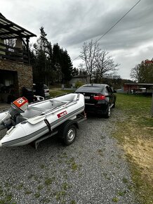 Prodám kvalitní nafukovací člun Boat 007 s 4T motorem Honda - 4