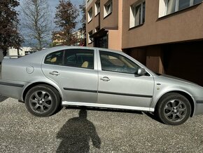 Škoda Octavia 1 1.8T Laurin a Klement - 4