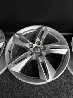 Alu AUDI 5x112 18” 8U0601025AG - 4