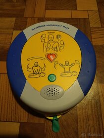 AED simulátor / trainer HeartSine - 4