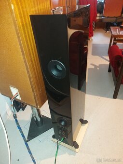 Predám KEF R5 - 4