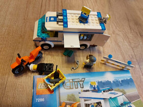 Lego City 7286 Přeprava vězně - 4