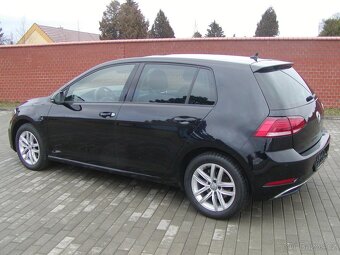 Golf 1.6TDi, Comfortline, vysoká výbava, výborný stav - 4