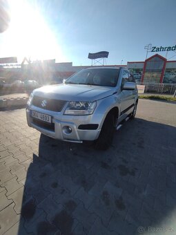 Suzuki Grand Vitara 1.9 ddis 4x4 - 4