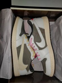 REPLIKA Air Jordan 1 Low Reverse Mocha Travis Scott - 4