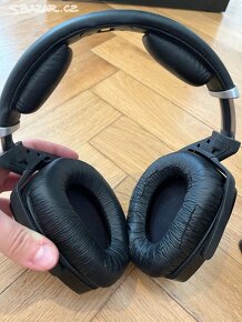 Bezdrátová sluchátka k TV Sennheiser RS 195 U - 4