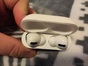 Airpods Pro 1st Gen - 4